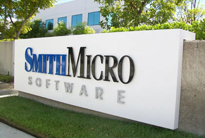 Smith Micro Sign